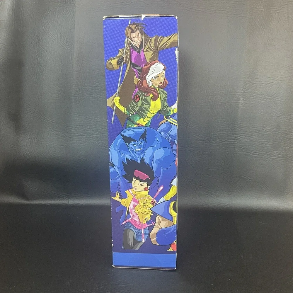Marvel X-Men Wolverine TALKING Action Figure New In Box Disney Store Exclusive